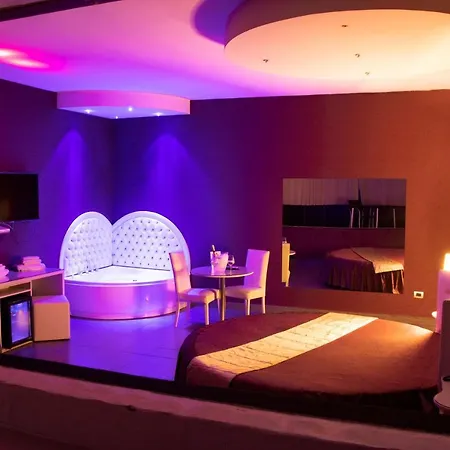 Hotel Masaniello Luxury-3